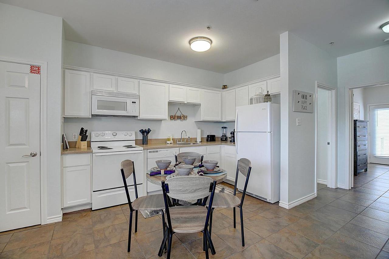 Shorts Story Apartment Port Aransas Exterior photo